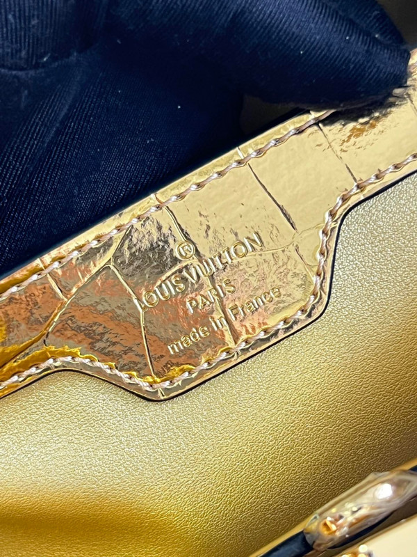 l0*is V*t0n capucines bb