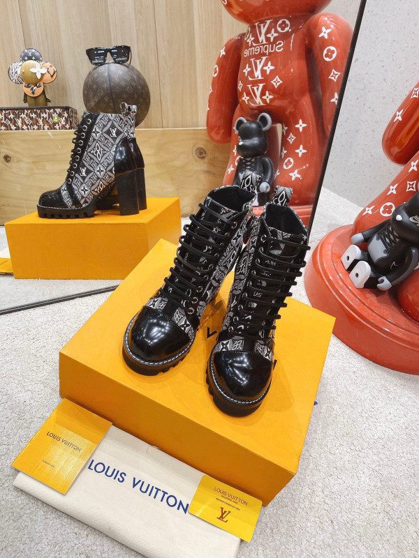 l0*is V*t0n star trail ankle boot 8cm