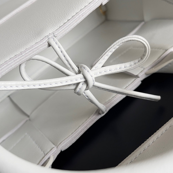 bo*te*ga Ve*ne*ta arco mini tote