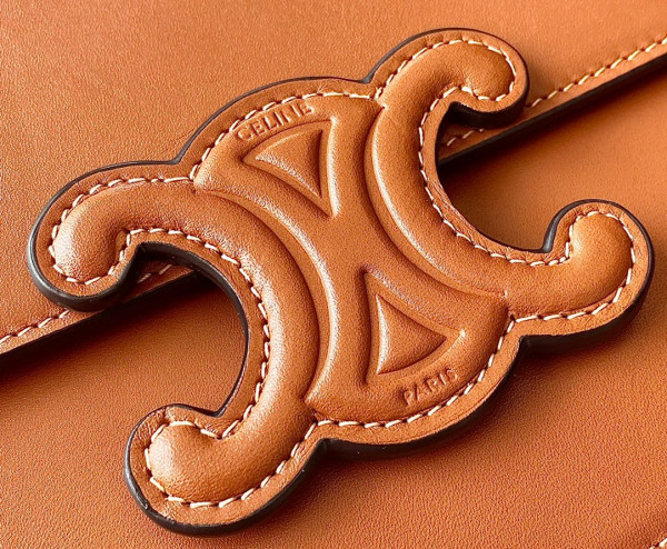 CELIN* CLASSIQUE TRIOMPHE BAG