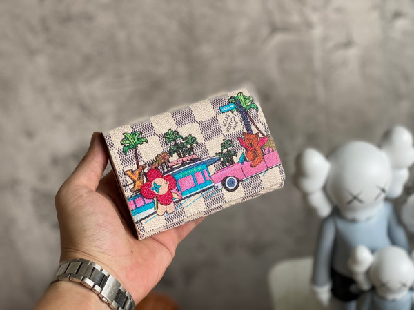 l0*is V*t0n victorine wallet