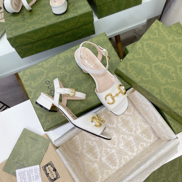 G*u*i baby mystic horsebit sandals