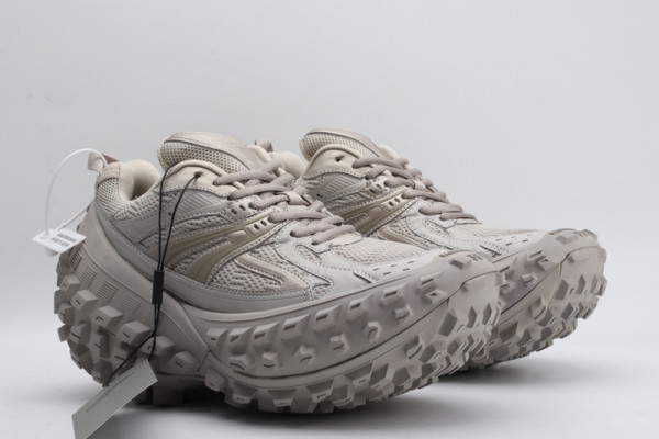 Ba*len*cia*ga defender sneaker