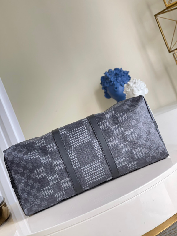 l0*is V*t0n keepall bandouliÈre 50