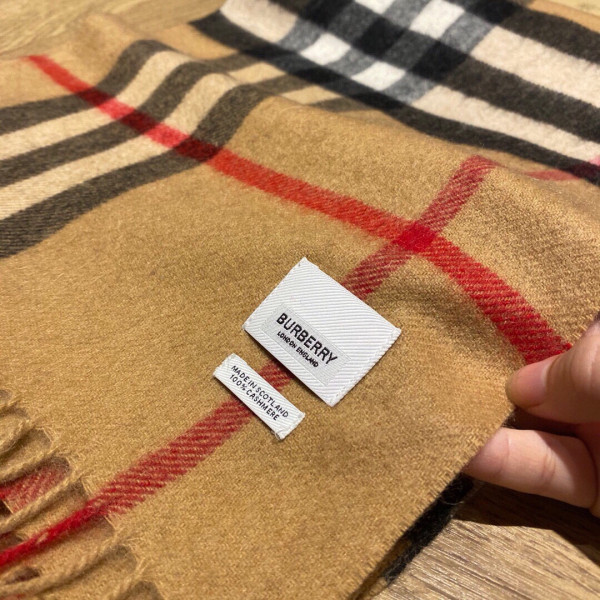 B**rry check cashmere scarf