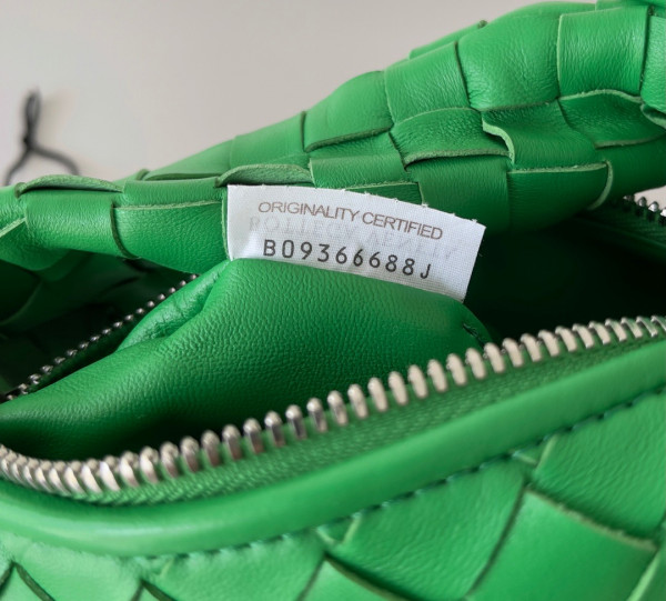 bo*te*ga Ve*ne*ta mini jodie