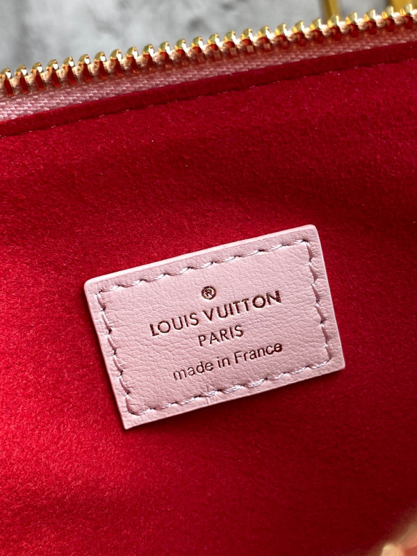 l0*is V*t0n limited edition -coussin pm