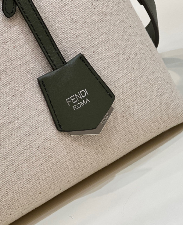 F**di by the way medium-27-13-15cm