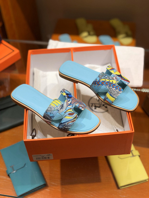 H**mes sandal