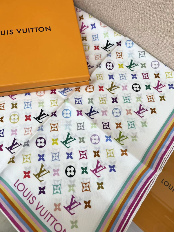 l0*is V*t0n multicolor square