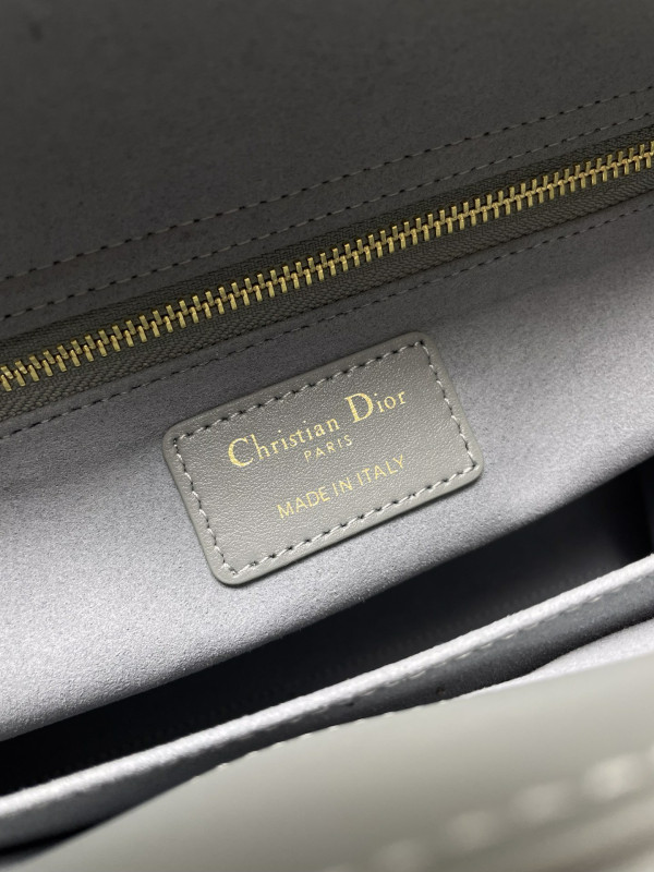 LADY DIRO MEDIUM LAMBSKIN - 24CM