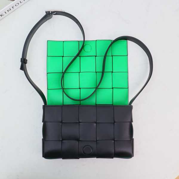 bo*te*ga Ve*ne*ta cassette-23*15*5cm