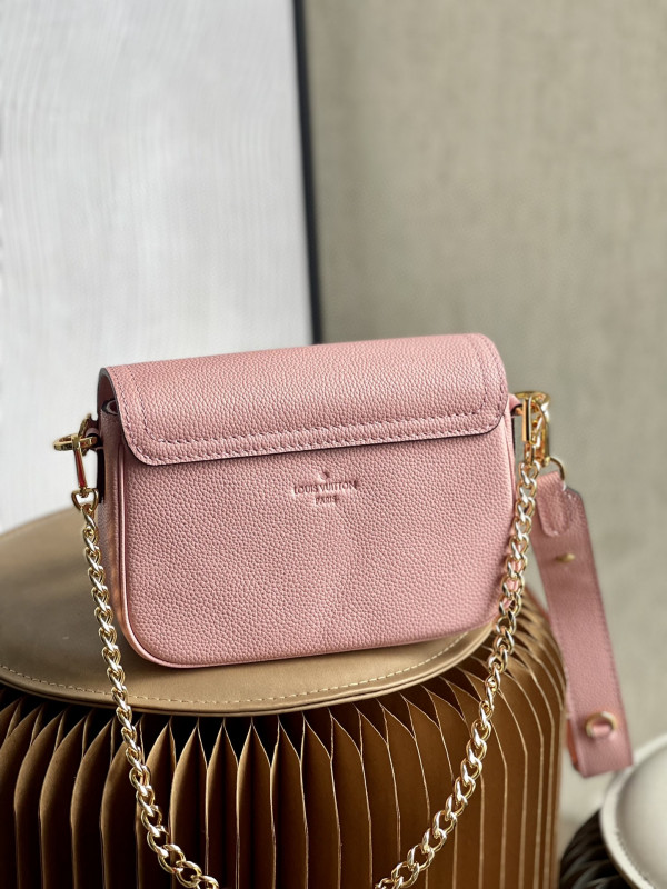 l0*is V*t0n lockme tender