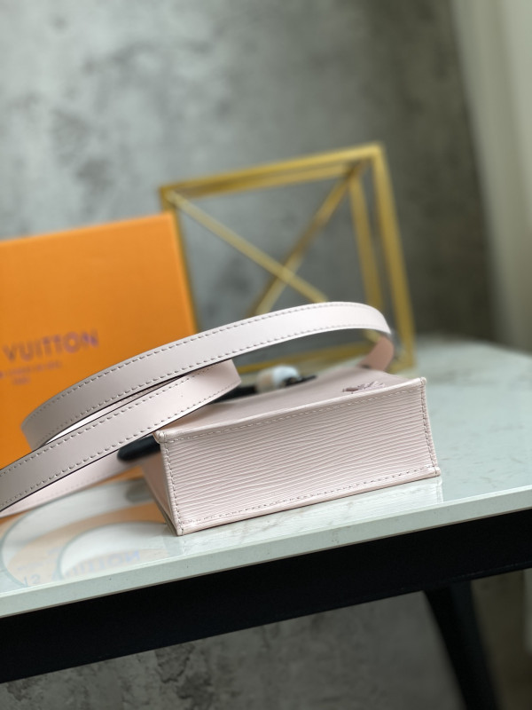 l0*is V*t0n petit sac plat