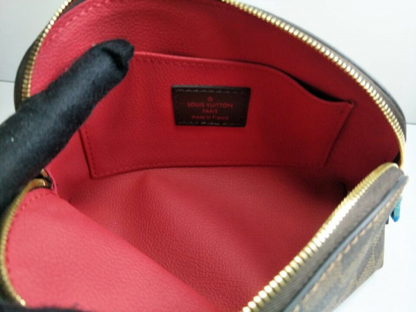 l0*is V*t0n cosmetic pouch pm-19*12*6cm