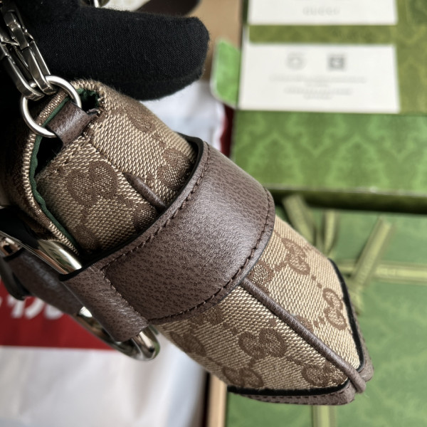 G*u*i horsebit chain medium shoulder bag