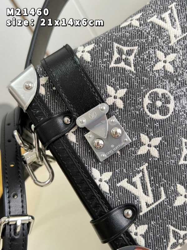 l0*is V*t0n side trunk mm