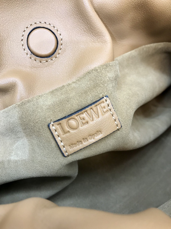 Lowee Mini Flamenco clutch-18-23.9-9cm