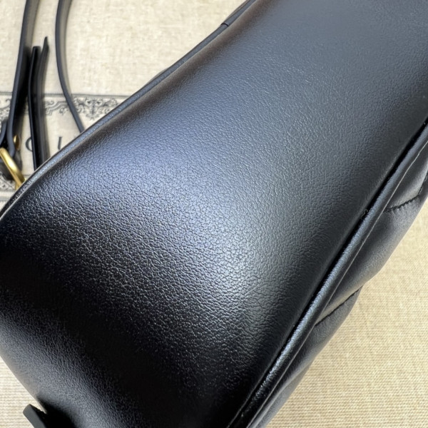 G*u*i gg marmont mini shoulder bag