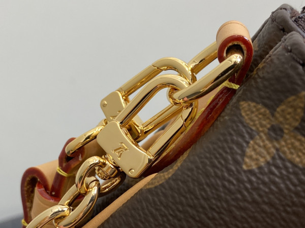 l0*is V*t0n liv pochette double -24.5*13.5*6.5cm