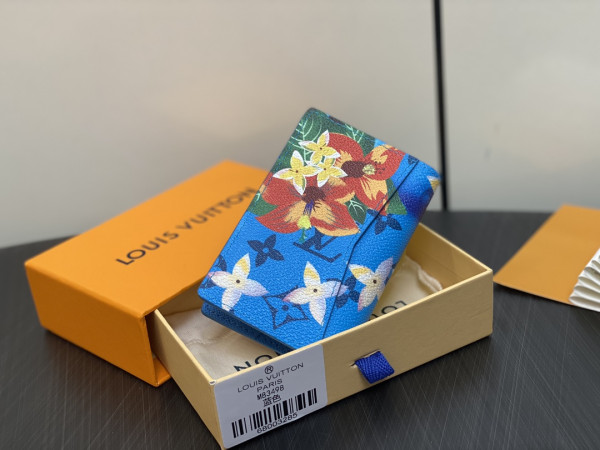 l0*is V*t0n pocket organizer-7.5*11.1*1 cm