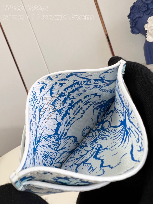 l0*is V*t0n card holder-11*7*0.5cm