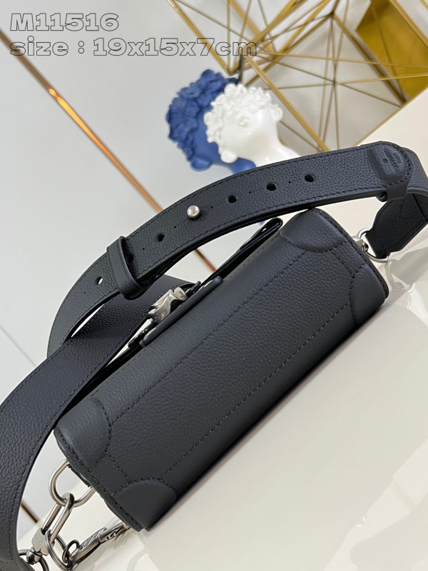 l0*is V*t0n soul trunk-19*15*7cm