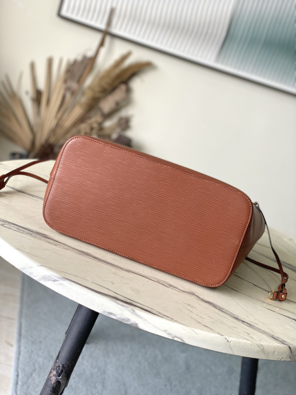 l0*is V*t0n neverfull mm-31*28*14cm