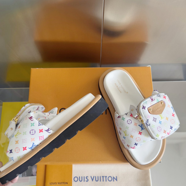 l0*is V*t0n x tm pool pillow comfort mule