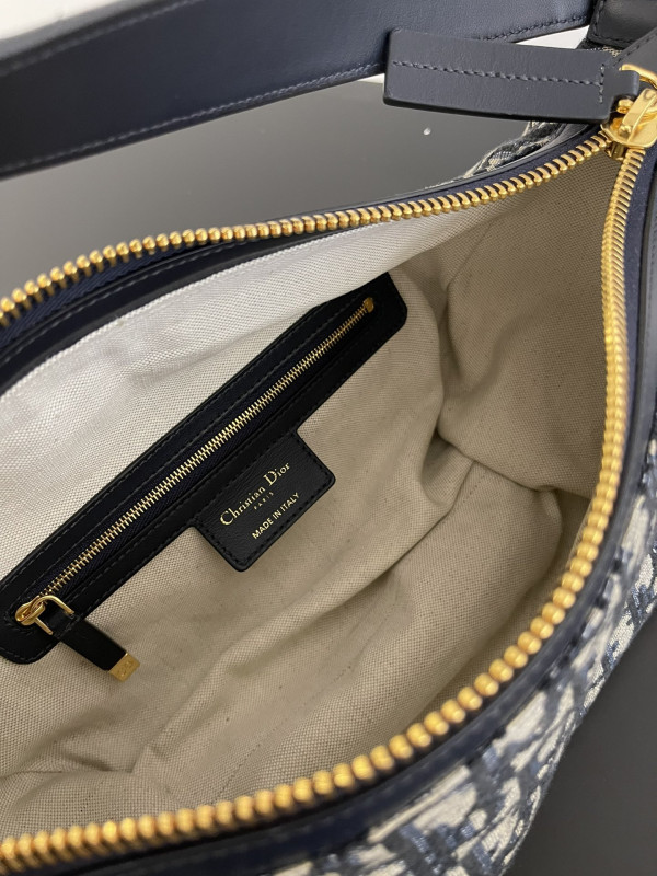 Diro Journey hobo-23*16*14cm