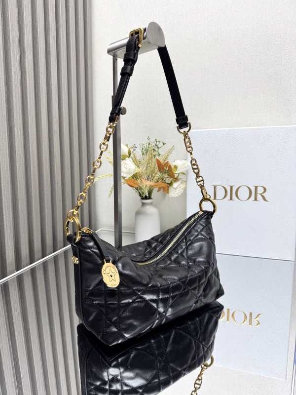 Dirostar Hobo Bag with Chain - 22*14.5*10CM