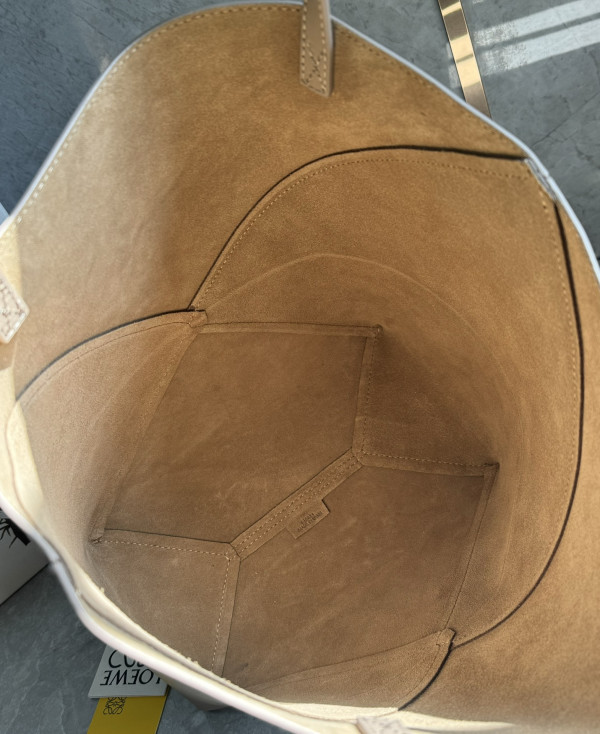 Lowee Puzzle Fold medium Tote - 25.5X14.5X31.5cm