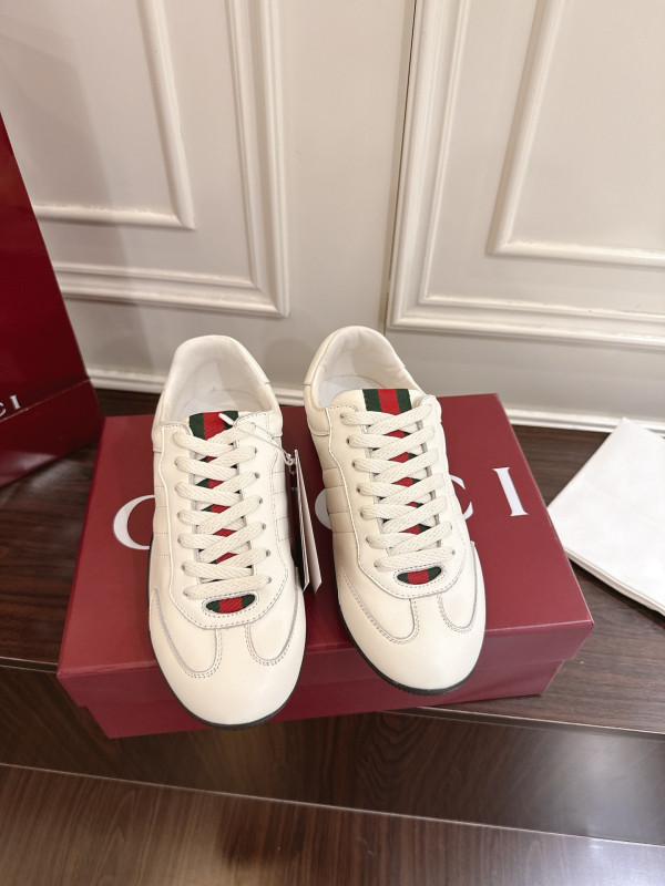 G*u*i shift sneaker - men&women