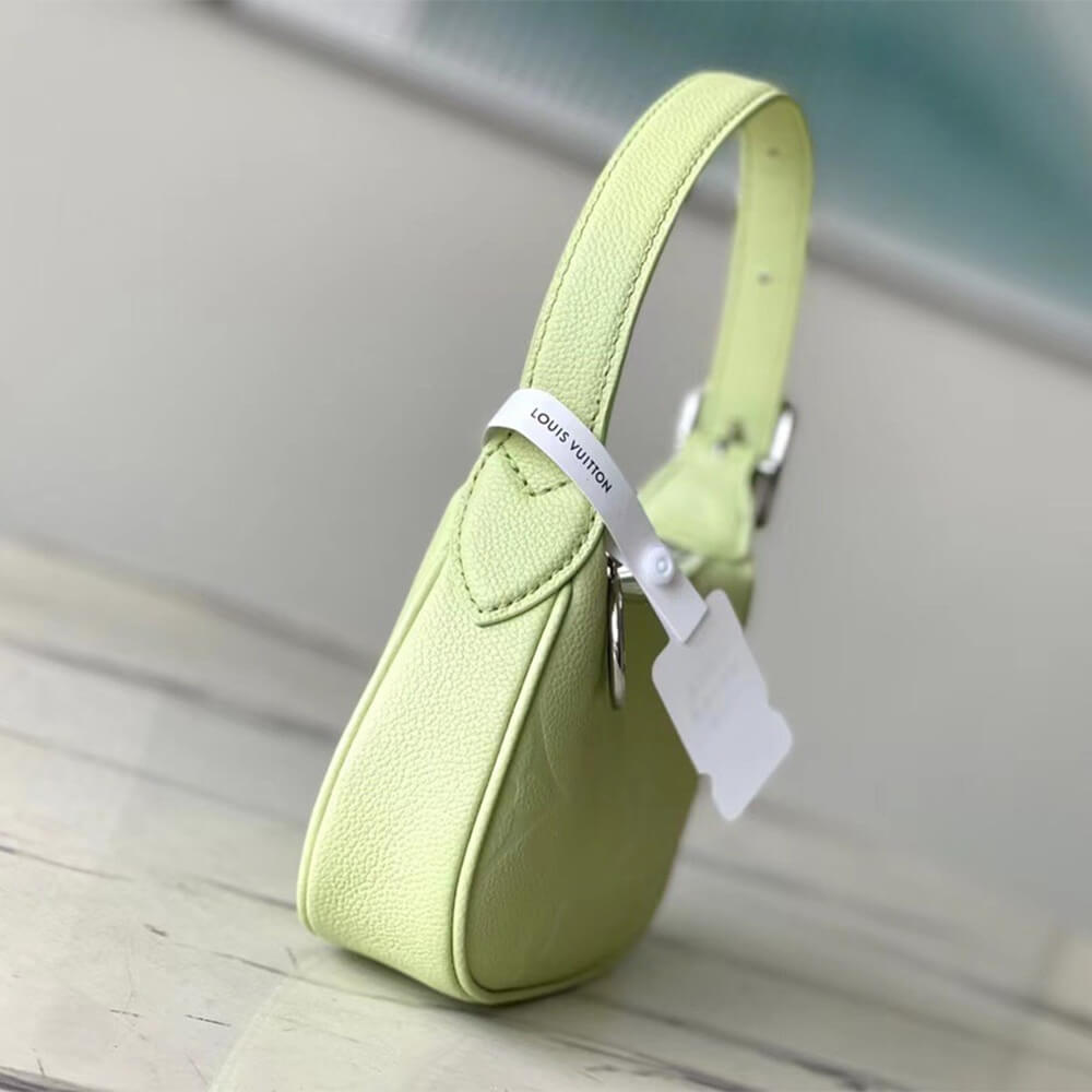 LV Mini Moon