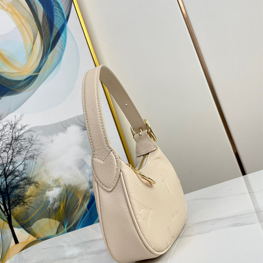 LV Mini Moon