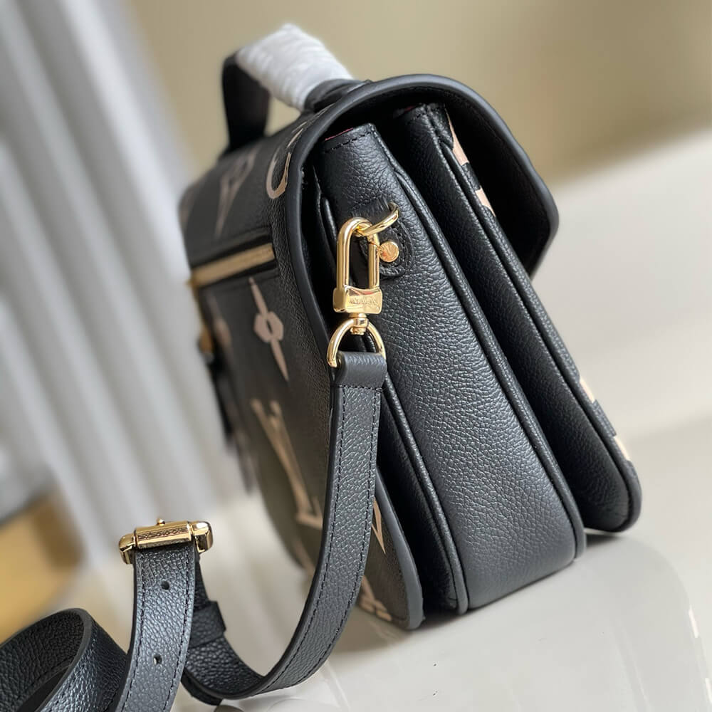 LV Pochette Métis