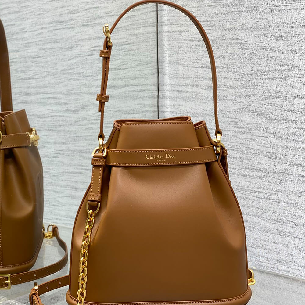 medium c’est D*or bag