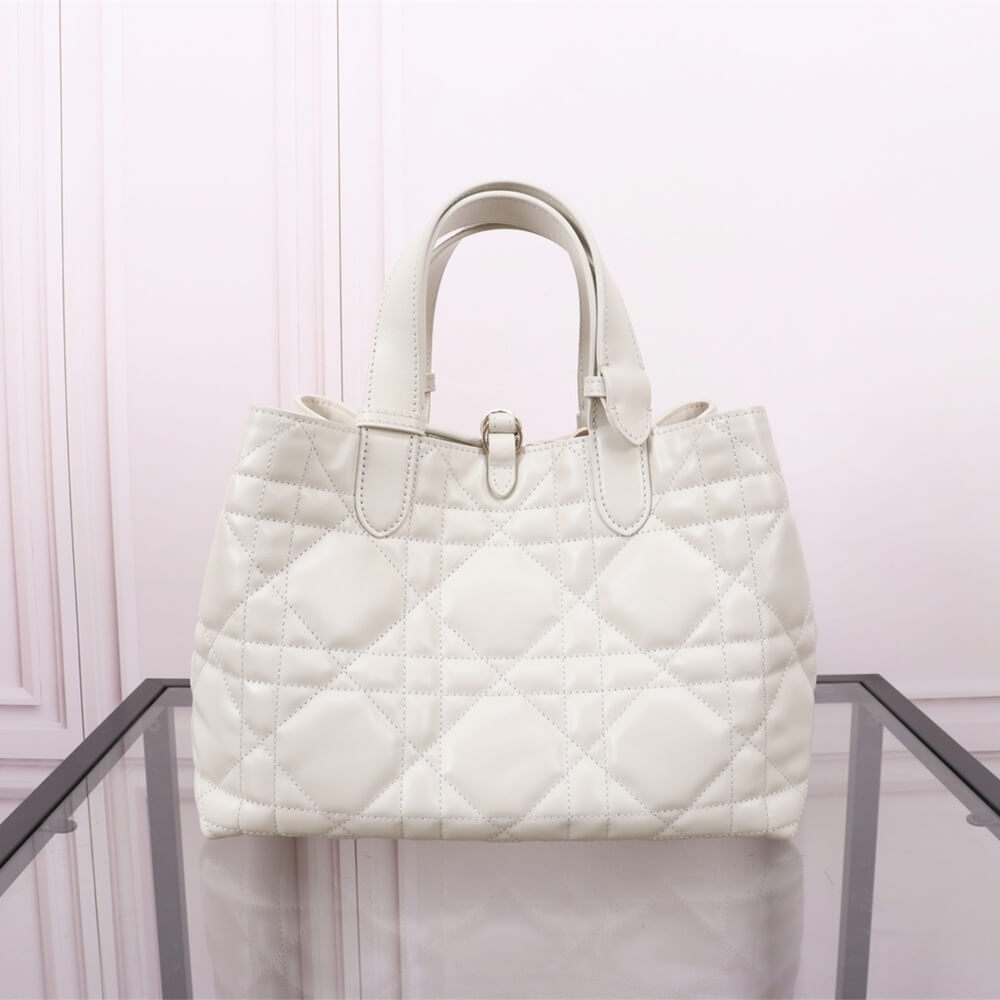 medium D*or toujours bag