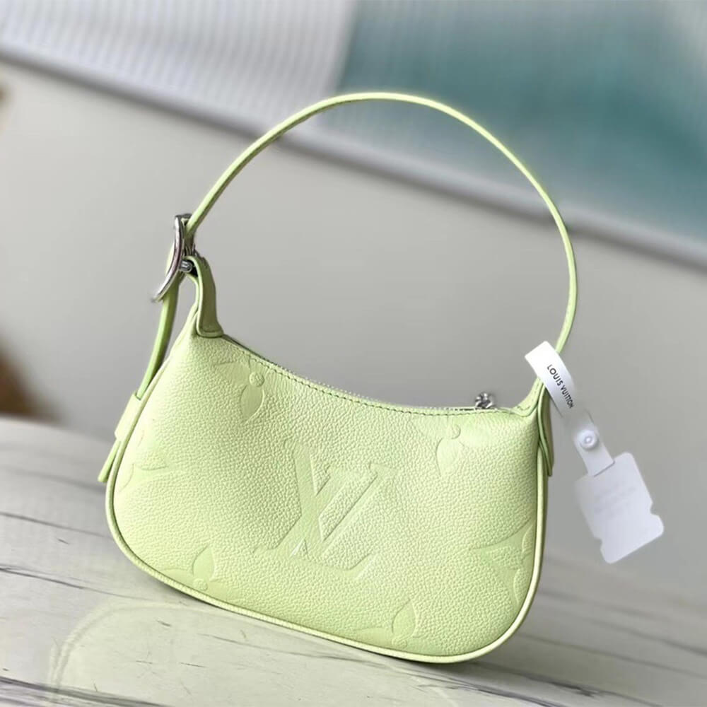 LV Mini Moon