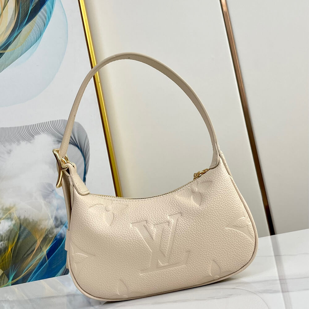 LV Mini Moon