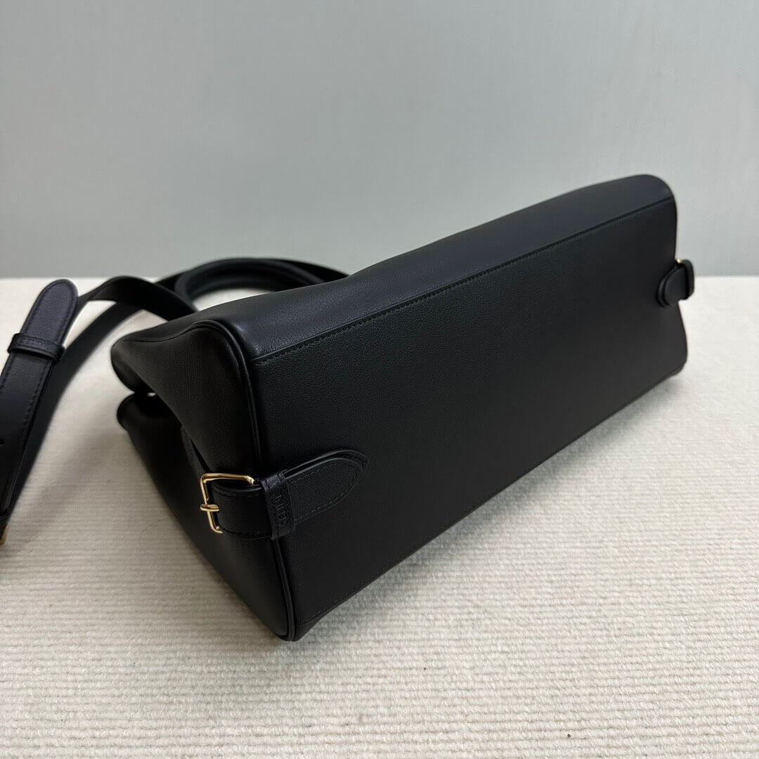ce**e medium appoline bag in S*pple calfskin