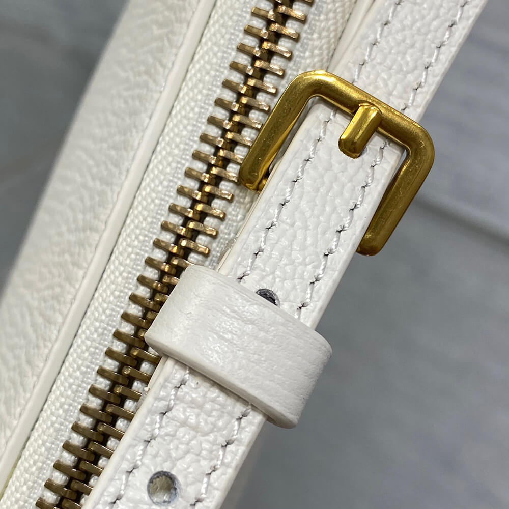 D*or saddle rodeo pouch