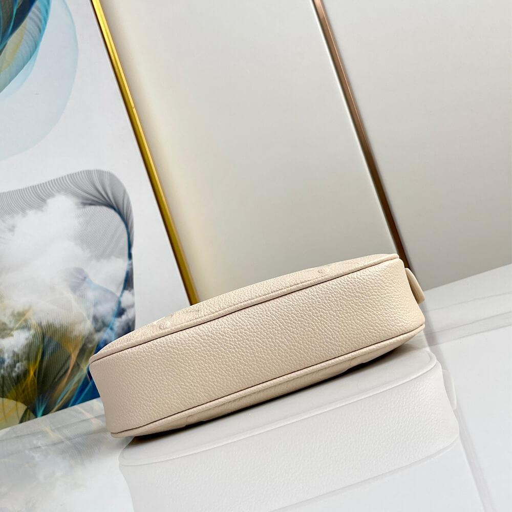 LV Mini Moon