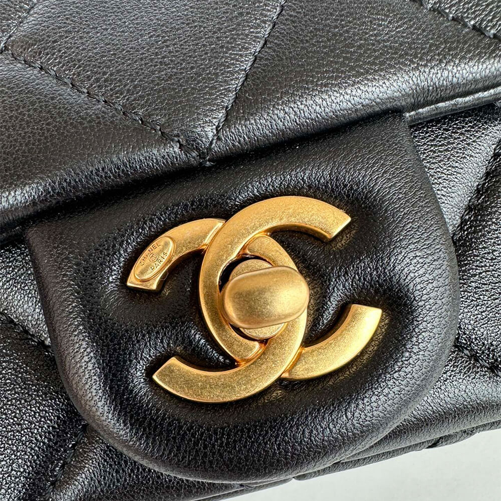 Ch*el mini flap bag