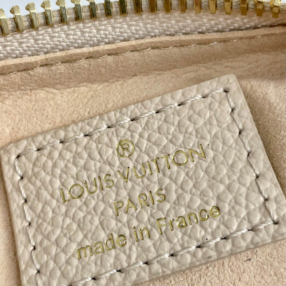 LV Mini Moon