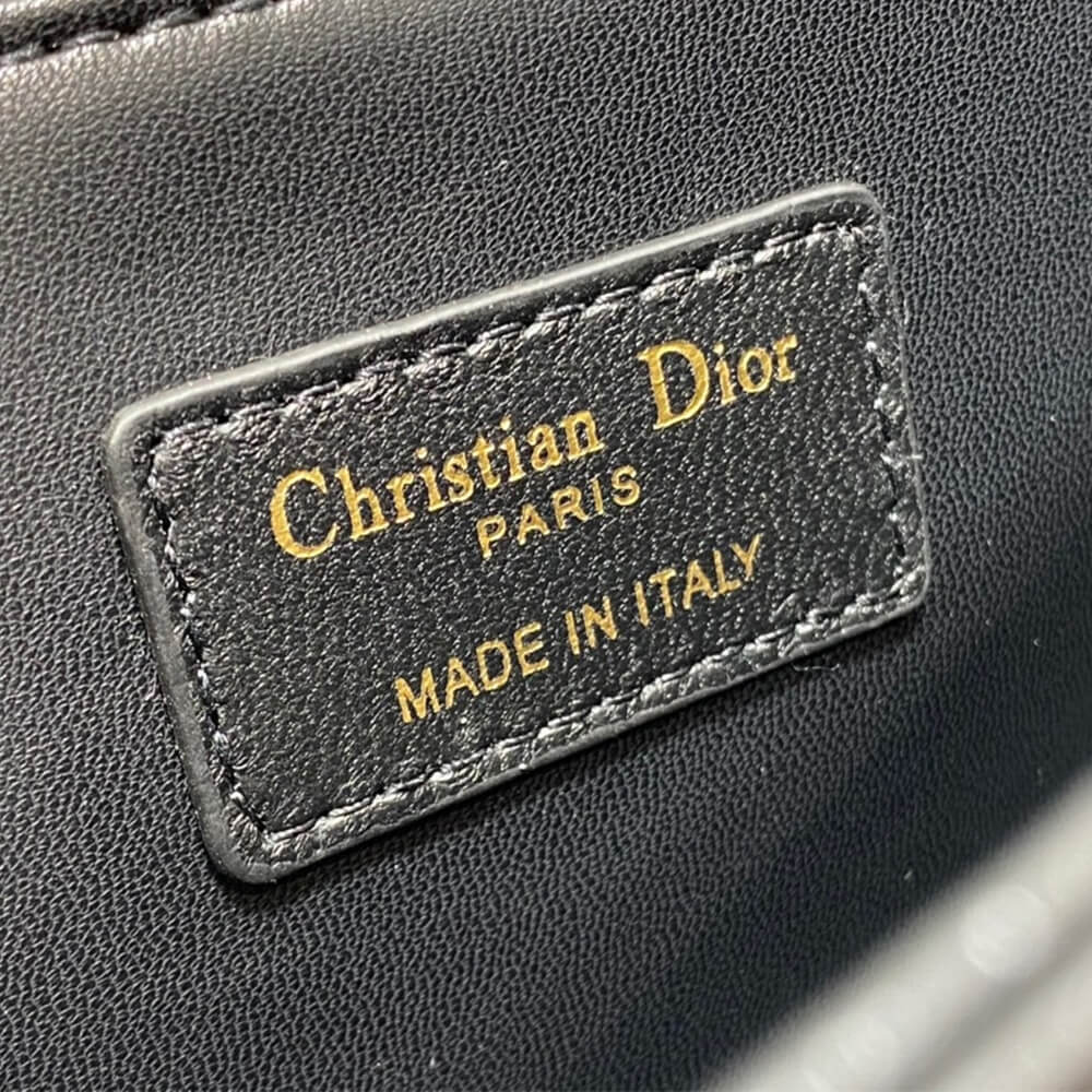 miss D*or top handle bag