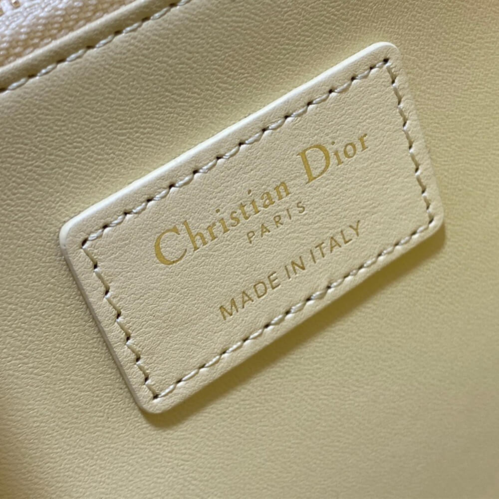 miss D*or top handle bag