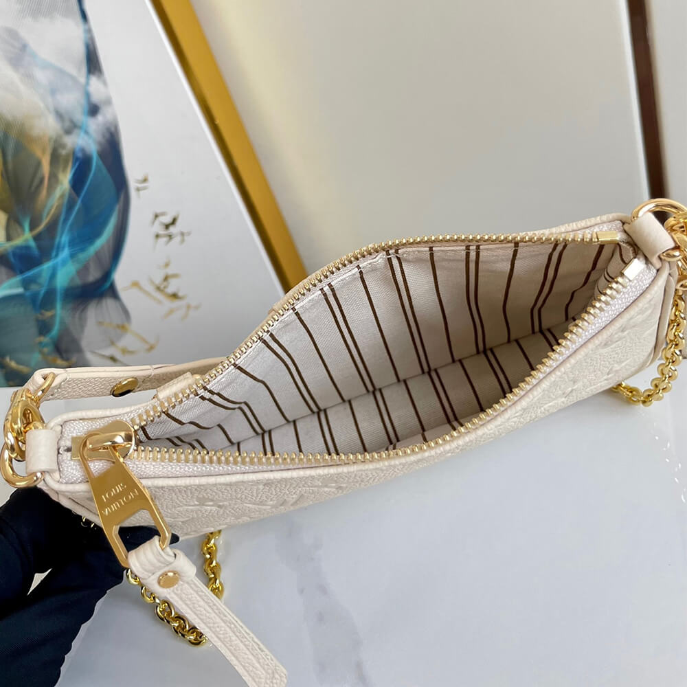 LV Easy Pouch On Strap