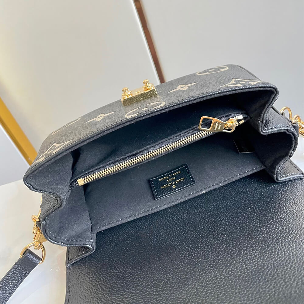 LV Pochette Métis East West
