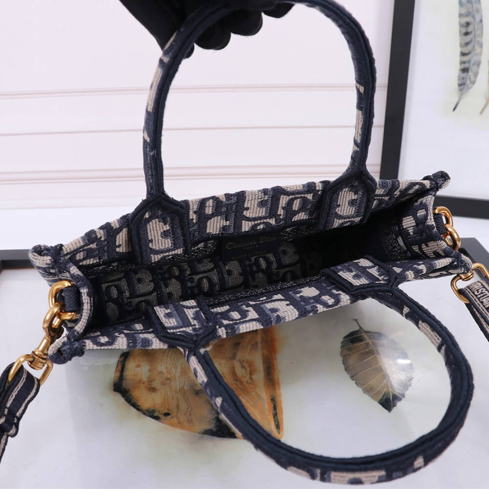 mini D*or book tote